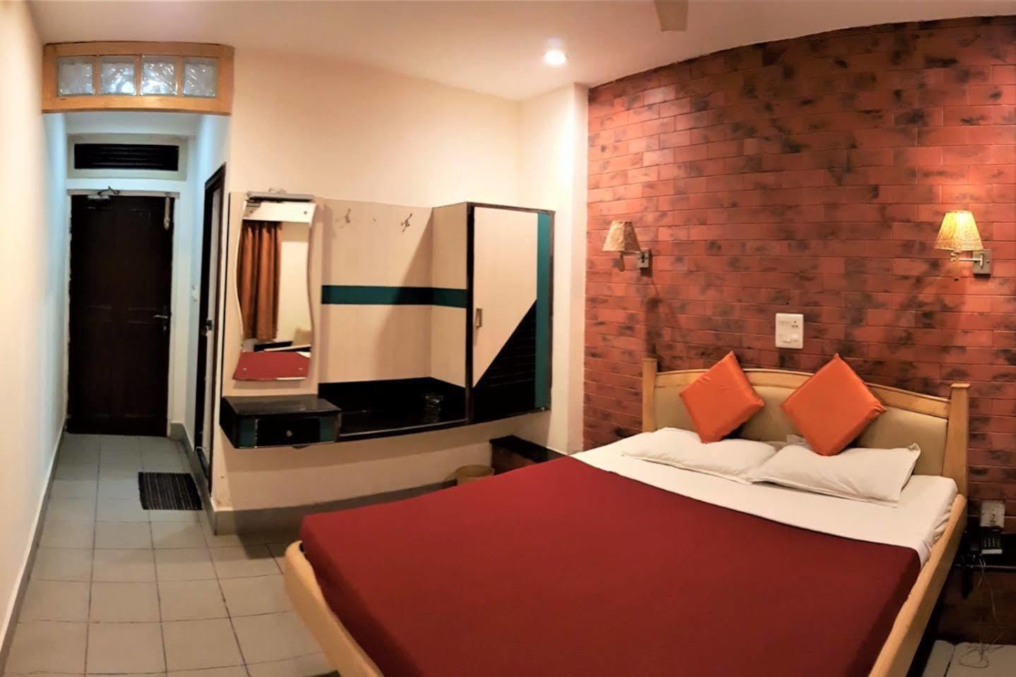 Fabhotel Kinnera Comforts Railway Station Visakhapatnam Eksteriør bilde