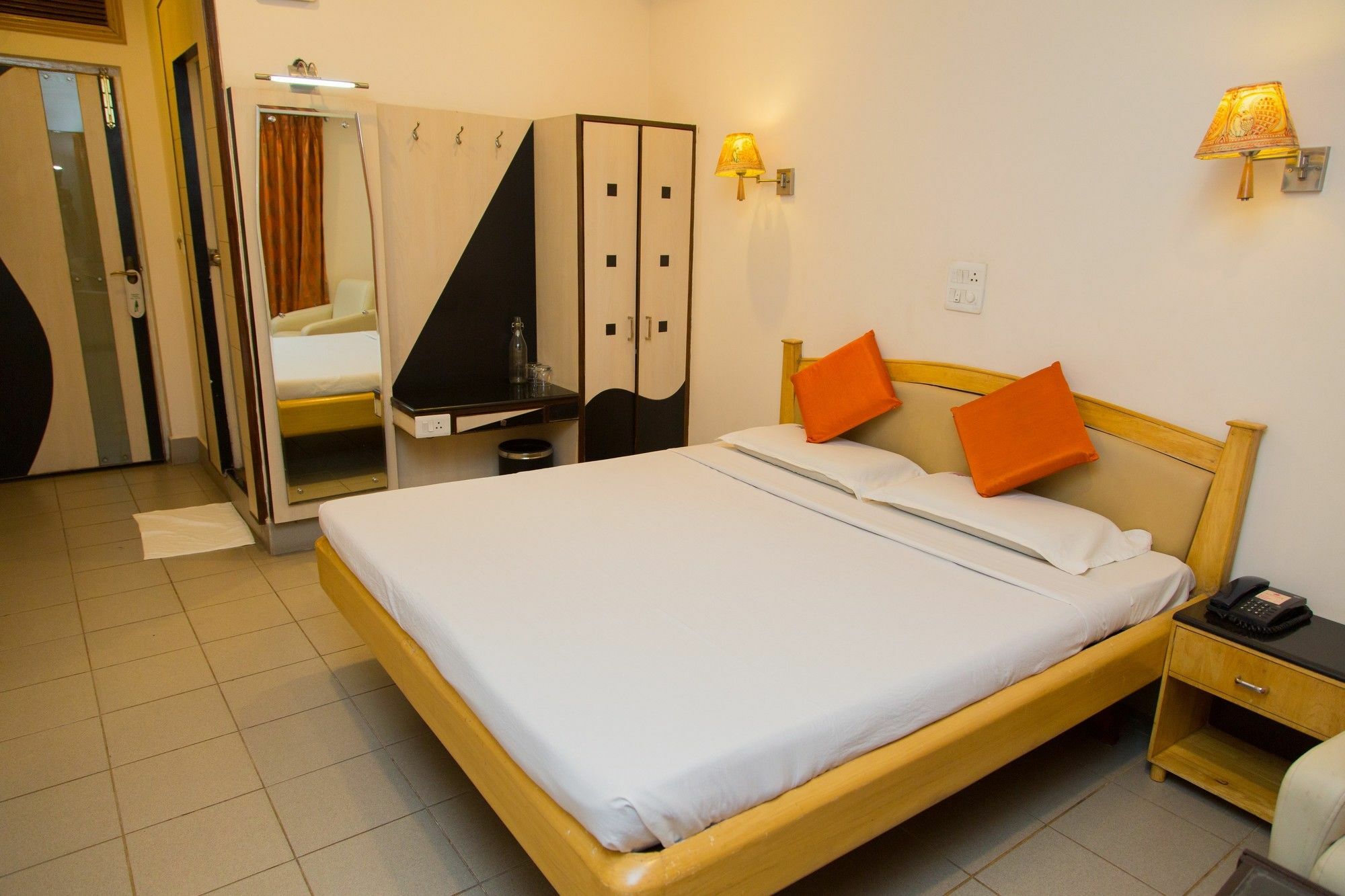 Fabhotel Kinnera Comforts Railway Station Visakhapatnam Eksteriør bilde